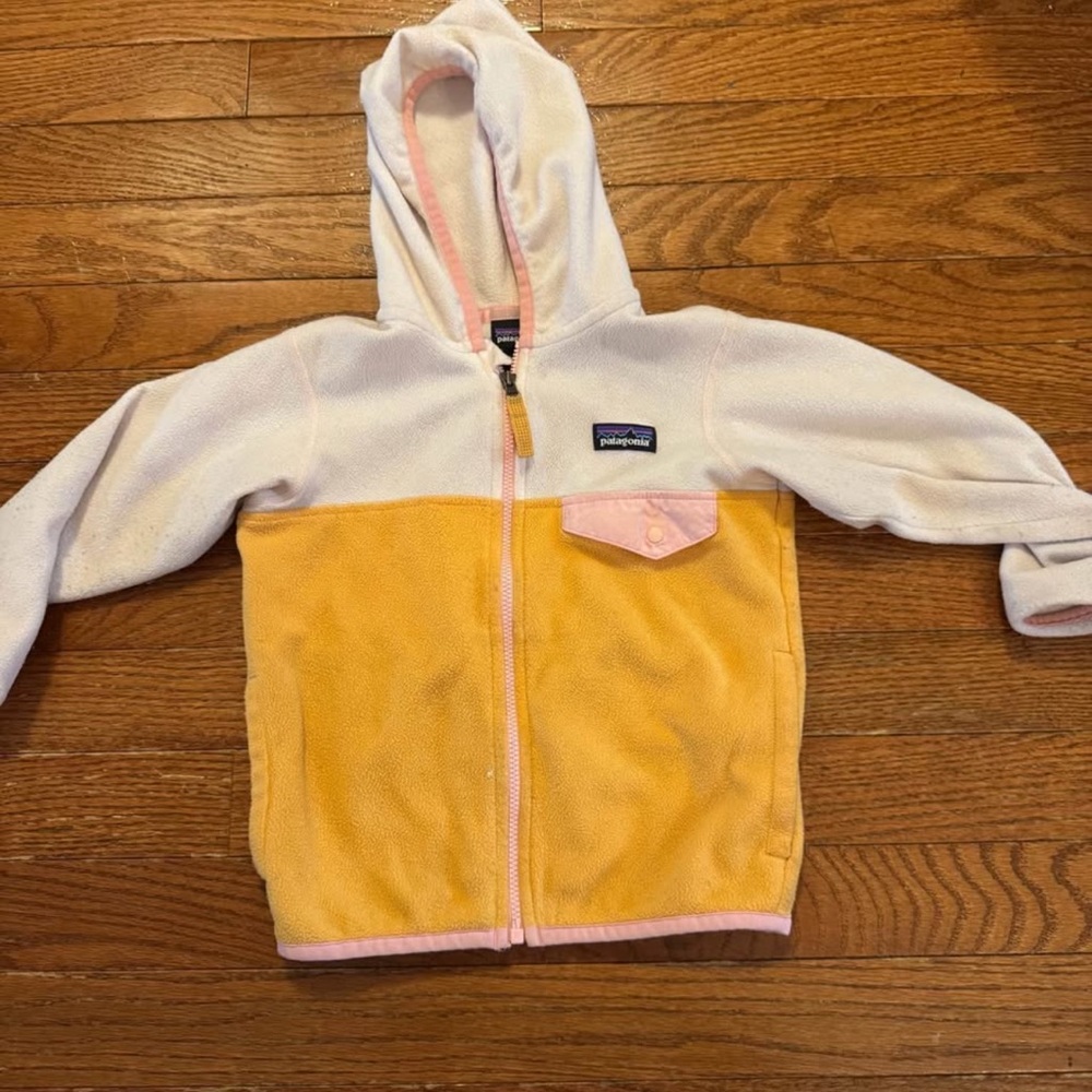 Patagonia Yellow and light pink Fleece Hoodie- 3t